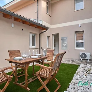 https://casa-monique-apartments.it-lombardy.com