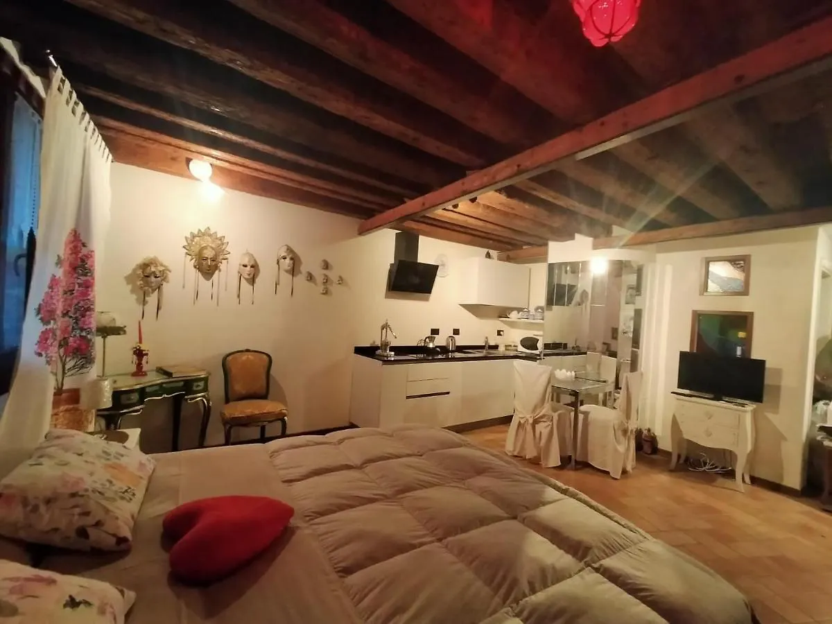 Suite Ai Leoni Venise 0*,  Italie