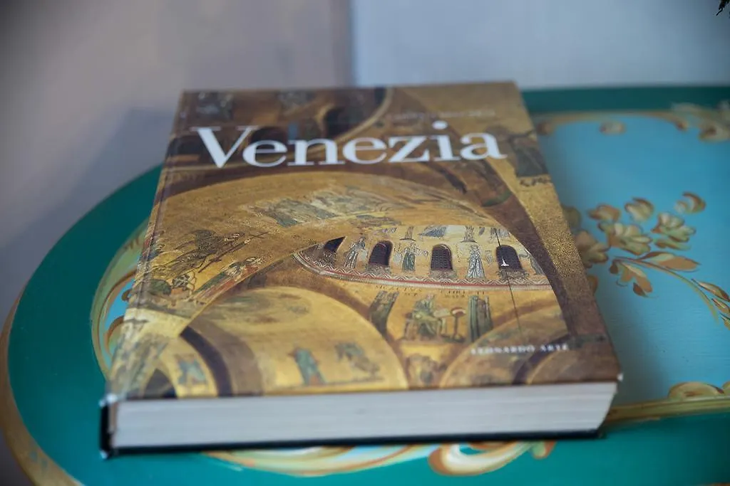 Suite Ai Leoni Venise