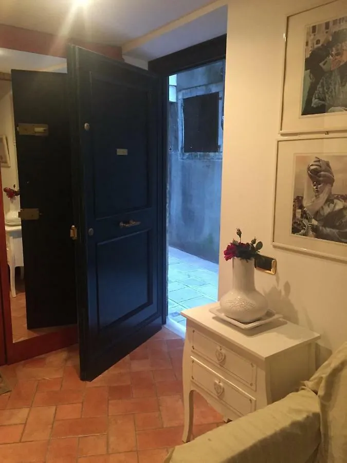 Suite Ai Leoni Venezia Appartamento