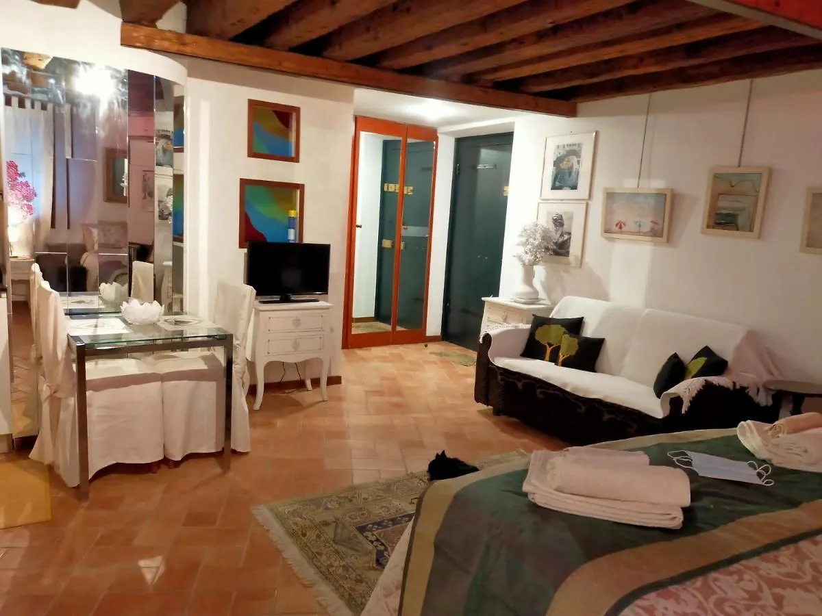 Suite Ai Leoni Venice