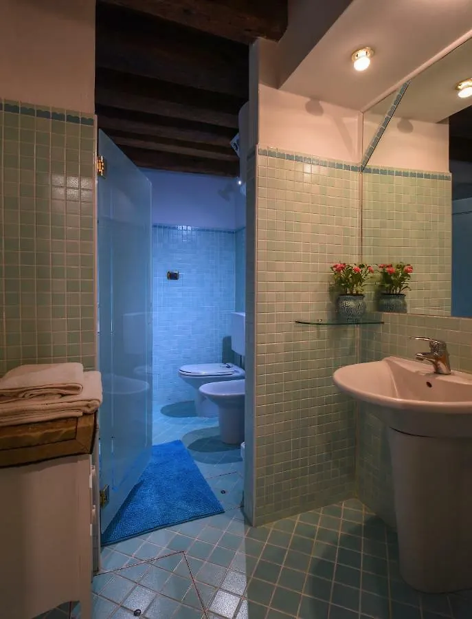 Suite Ai Leoni Venice Apartment